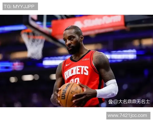 神射手AJ格林三分球全中展现超强实力助球队赢得胜利